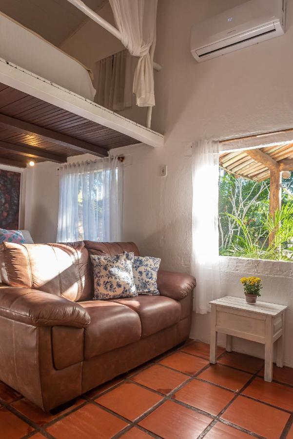 Guest house Chales D'oliveira *
